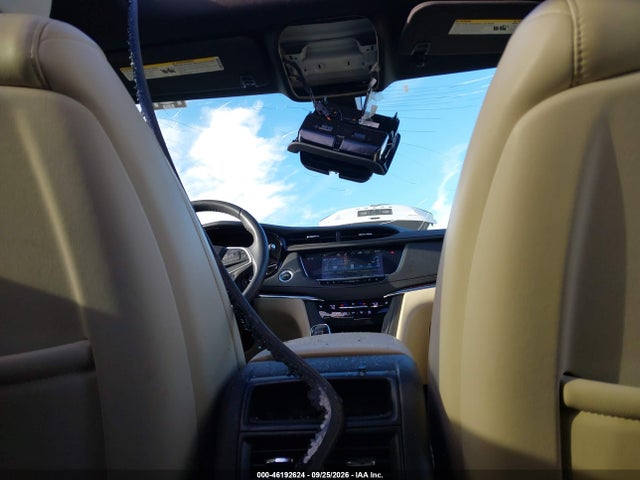 46192624 :رقم المزاد ، 1GYKNDRS5HZ213162 vin ، 2017 Cadillac Xt5 Luxury مزاد بيع