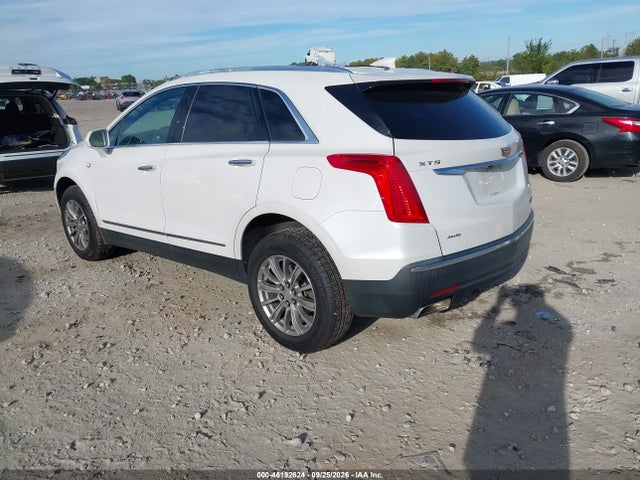 46192624 :رقم المزاد ، 1GYKNDRS5HZ213162 vin ، 2017 Cadillac Xt5 Luxury مزاد بيع