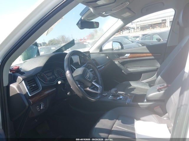 WA1ANAFY3J2172550 Audi Q5 2.0t Premium/2.0t Tech Premium