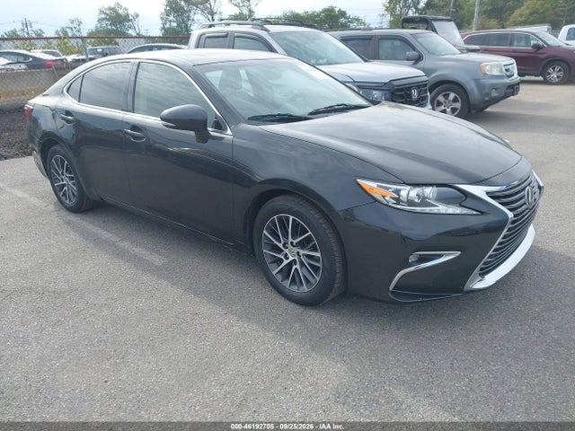 46192705 :رقم المزاد ، JTHBK1GG4G2232061 vin ، 2016 Lexus Es 350 مزاد بيع