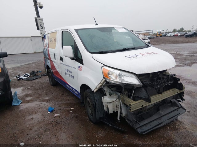 2015 3N6CM0KNXFK706286 головне зображення