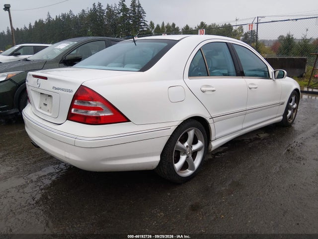 46192726 :رقم المزاد ، WDBRF40J65A667189 vin ، 2005 Mercedes-benz C 230 Kompressor Sport مزاد بيع