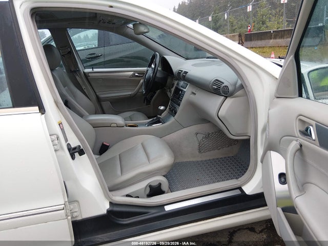 46192726 :رقم المزاد ، WDBRF40J65A667189 vin ، 2005 Mercedes-benz C 230 Kompressor Sport مزاد بيع