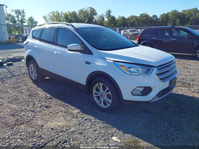 46192751 :رقم المزاد ، 1FMCU9GD6JUC84142 vin ، 2018 Ford Escape Se مزاد بيع
