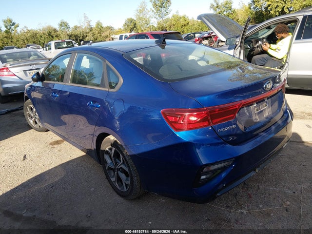 2019 Kia Forte Lxs მანქანა იყიდება აუქციონზე, vin: 3KPF24AD3KE125081, აუქციონის ნომერი: 46192764