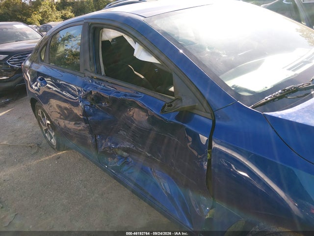 2019 Kia Forte Lxs მანქანა იყიდება აუქციონზე, vin: 3KPF24AD3KE125081, აუქციონის ნომერი: 46192764
