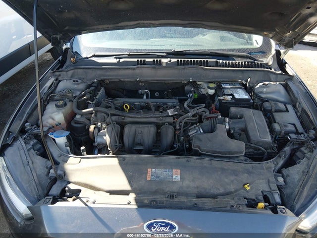46192780 :رقم المزاد ، 1FA6P0H78G5106738 vin ، 2016 Ford Fusion Se مزاد بيع
