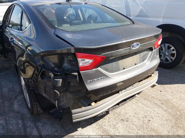 46192780 :رقم المزاد ، 1FA6P0H78G5106738 vin ، 2016 Ford Fusion Se مزاد بيع