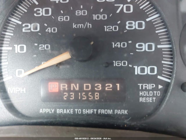 46192812 :رقم المزاد ، 1GDFG15R521186355 vin ، 2002 Gmc Savana Passenger Standard مزاد بيع