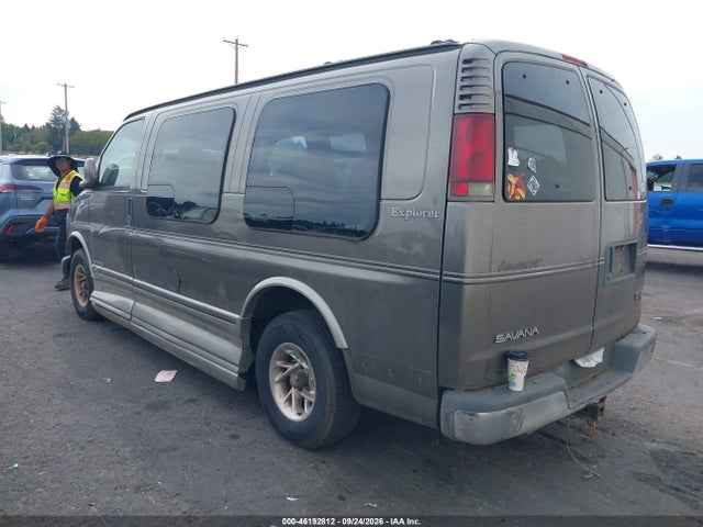 46192812 :رقم المزاد ، 1GDFG15R521186355 vin ، 2002 Gmc Savana Passenger Standard مزاد بيع