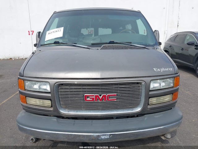 46192812 :رقم المزاد ، 1GDFG15R521186355 vin ، 2002 Gmc Savana Passenger Standard مزاد بيع