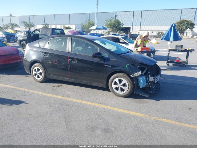 Продаж на аукціоні авто 2015 Toyota Prius Two, vin: JTDKN3DU2F1961727, номер лоту: 46192838