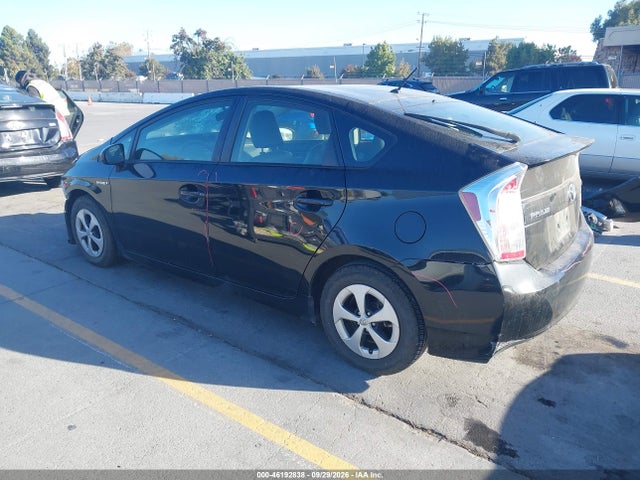 Auction sale of the 2015 Toyota Prius Two, vin: JTDKN3DU2F1961727, lot number: 46192838