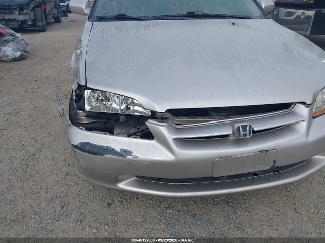 1998 Honda Accord Ex მანქანა იყიდება აუქციონზე, vin: 1HGCG5651WA081202, აუქციონის ნომერი: 46192839