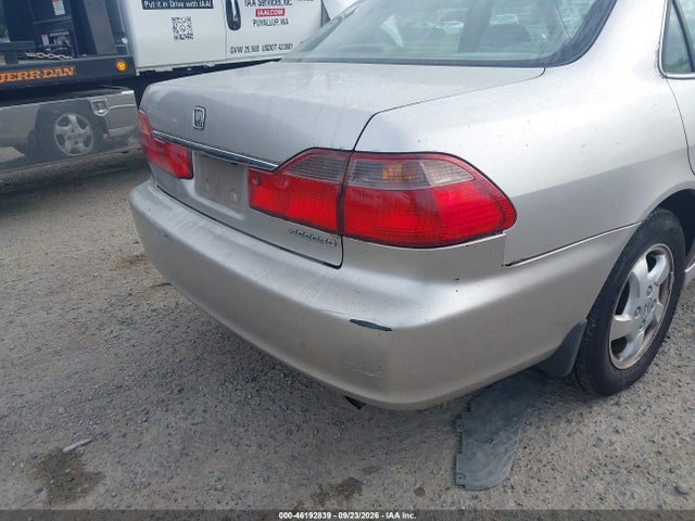 1998 Honda Accord Ex მანქანა იყიდება აუქციონზე, vin: 1HGCG5651WA081202, აუქციონის ნომერი: 46192839