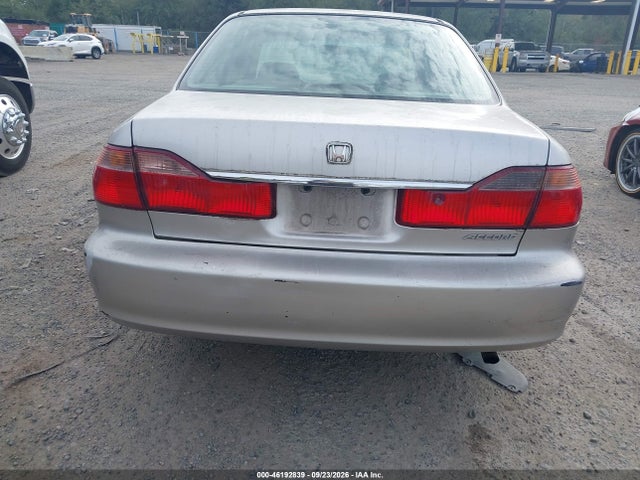 1998 Honda Accord Ex მანქანა იყიდება აუქციონზე, vin: 1HGCG5651WA081202, აუქციონის ნომერი: 46192839