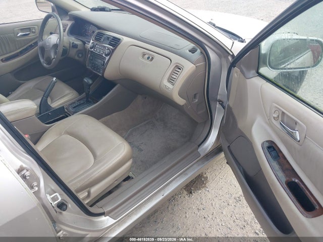 1998 Honda Accord Ex მანქანა იყიდება აუქციონზე, vin: 1HGCG5651WA081202, აუქციონის ნომერი: 46192839