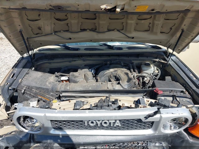 Продажа на аукционе авто 2013 Toyota Fj Cruiser, vin: JTEBU4BF1DK151179, номер лота: 46192850