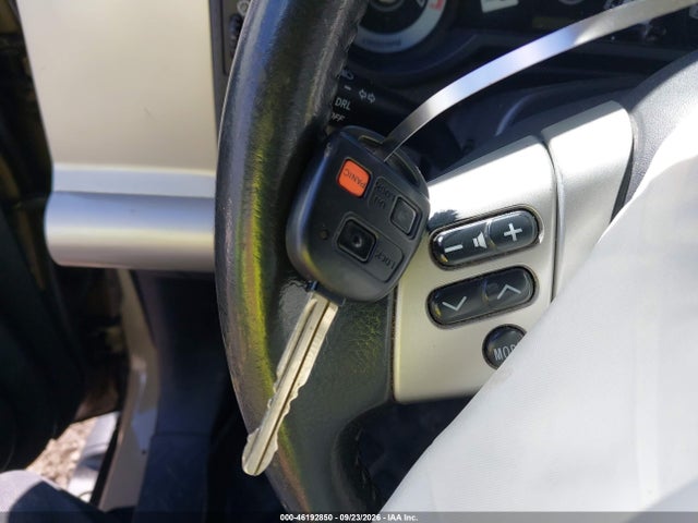 Продажа на аукционе авто 2013 Toyota Fj Cruiser, vin: JTEBU4BF1DK151179, номер лота: 46192850