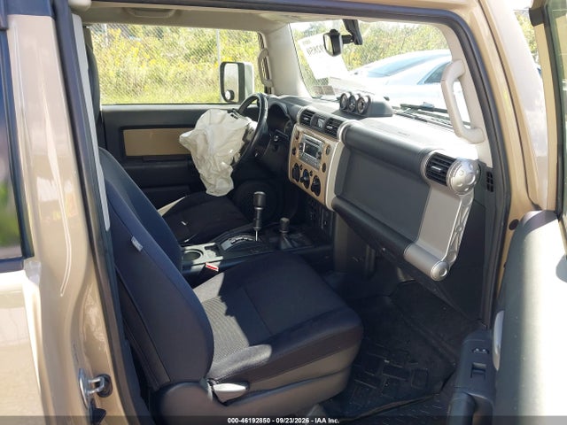 Продажа на аукционе авто 2013 Toyota Fj Cruiser, vin: JTEBU4BF1DK151179, номер лота: 46192850