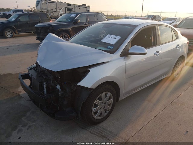 46192884 :رقم المزاد ، 3KPA24ADXNE491215 vin ، 2022 Kia Rio S مزاد بيع