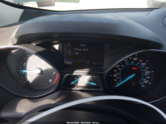 2013 Ford Escape Se მანქანა იყიდება აუქციონზე, vin: 1FMCU0GX7DUA04206, აუქციონის ნომერი: 46192889