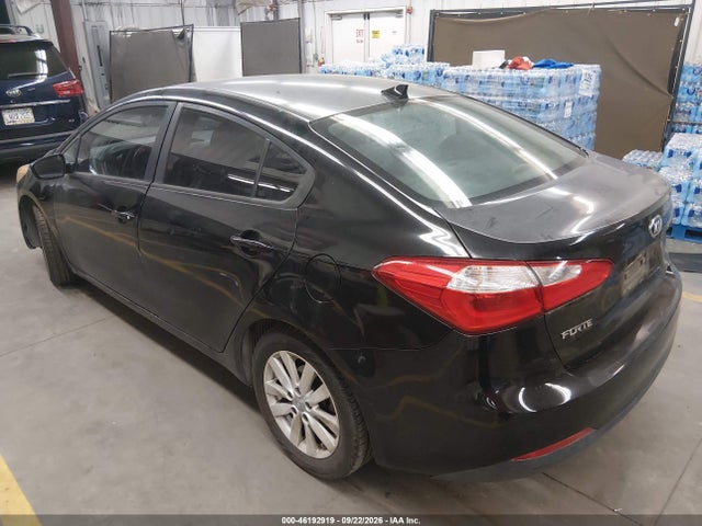 KIA FORTE LX 2016 KNAFX4A60G5461693 Image 3