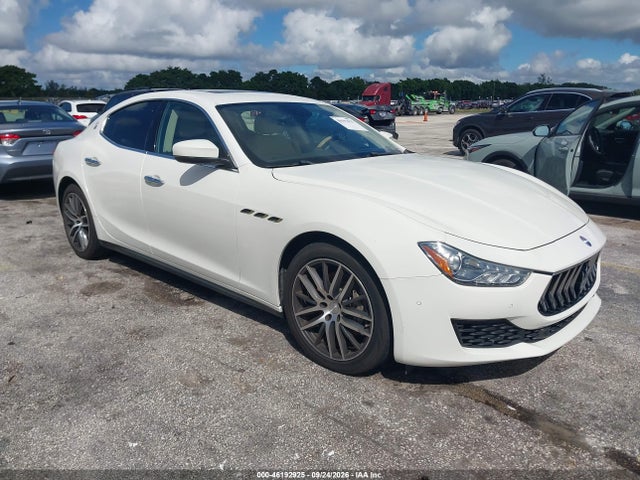 2019 Maserati Ghibli მანქანა იყიდება აუქციონზე, vin: ZAM57XSA8K1310132, აუქციონის ნომერი: 46192925
