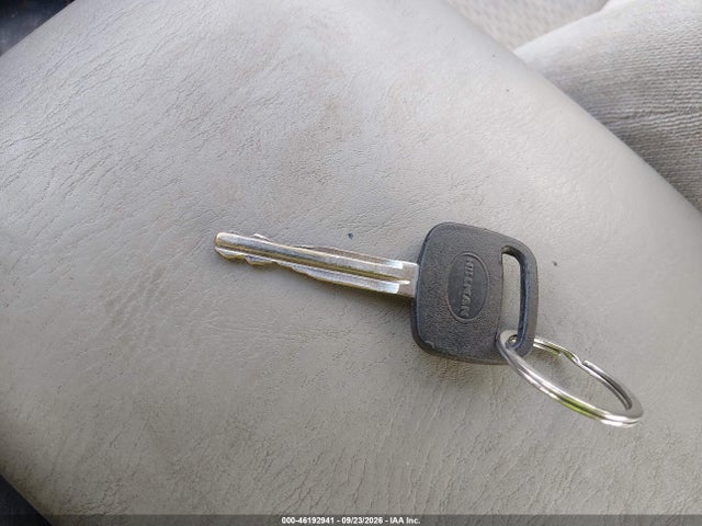 46192941 :رقم المزاد ، 4T1BE30K43U695914 vin ، 2003 Toyota Camry Le مزاد بيع