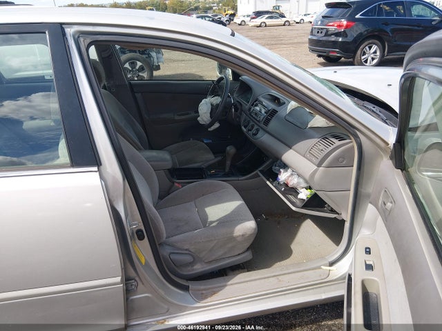 46192941 :رقم المزاد ، 4T1BE30K43U695914 vin ، 2003 Toyota Camry Le مزاد بيع