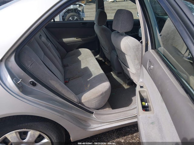 46192941 :رقم المزاد ، 4T1BE30K43U695914 vin ، 2003 Toyota Camry Le مزاد بيع