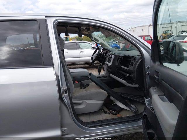 46192947 :رقم المزاد ، 5TFEM5F14BX022858 vin ، 2011 Toyota Tundra Grade 4.6l V8 مزاد بيع