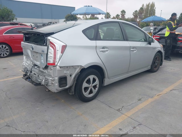 Продаж на аукціоні авто 2014 Toyota Prius Two, vin: JTDKN3DU9E1815260, номер лоту: 46192949