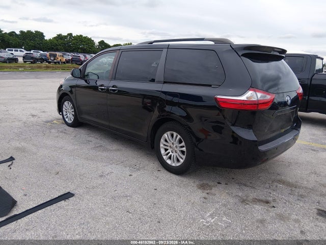 Продажа на аукционе авто 2015 Toyota Sienna Xle/xle 8 Passenger, vin: 5TDYK3DC9FS527902, номер лота: 46192962