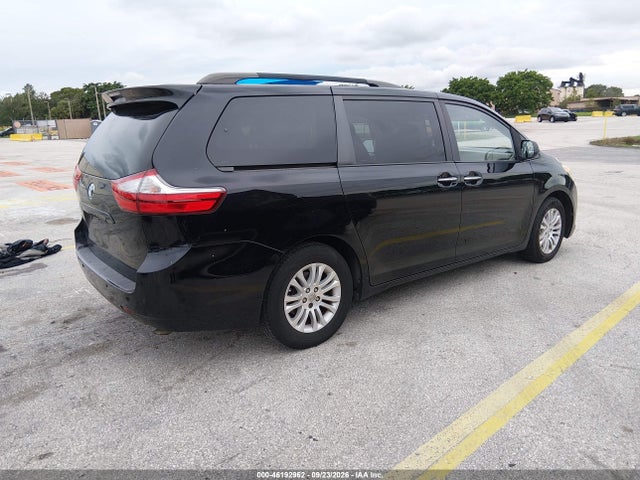 Продажа на аукционе авто 2015 Toyota Sienna Xle/xle 8 Passenger, vin: 5TDYK3DC9FS527902, номер лота: 46192962