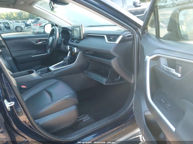 Продаж на аукціоні авто 2019 Toyota Rav4 Xle Premium, vin: JTMC1RFV9KD041708, номер лоту: 46192997