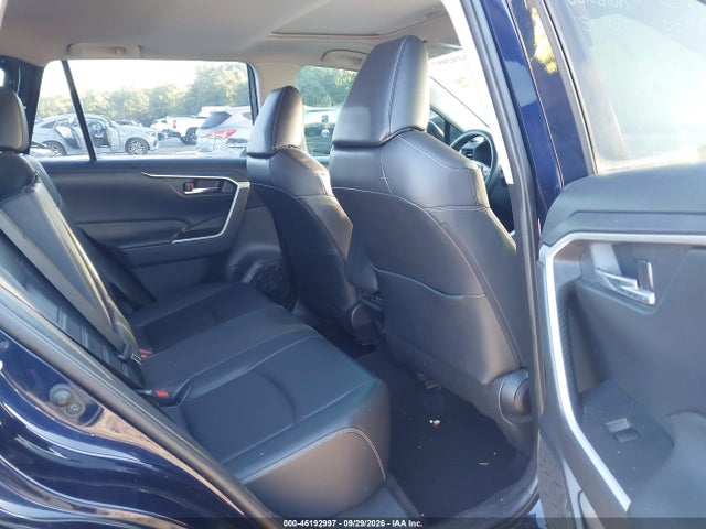Продаж на аукціоні авто 2019 Toyota Rav4 Xle Premium, vin: JTMC1RFV9KD041708, номер лоту: 46192997