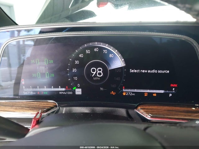 2022 Cadillac Escalade 2wd Luxury მანქანა იყიდება აუქციონზე, vin: 1GYS3AKL2NR210948, აუქციონის ნომერი: 46192999