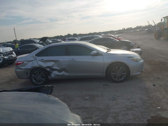 46193053 :رقم المزاد ، 4T1BF1FK9GU118830 vin ، 2016 Toyota Camry Se مزاد بيع