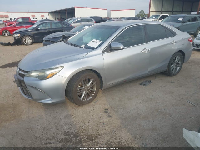 46193053 :رقم المزاد ، 4T1BF1FK9GU118830 vin ، 2016 Toyota Camry Se مزاد بيع