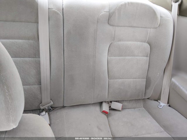 46193080 :رقم المزاد ، 1HGCG22461A031139 vin ، 2001 Honda Accord Cpe Lx مزاد بيع