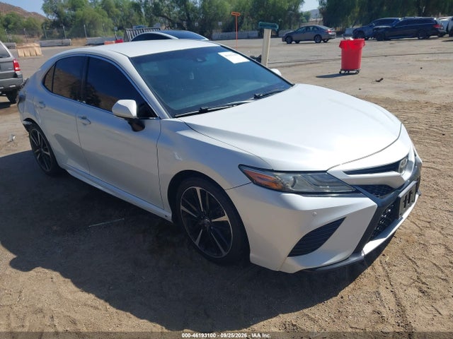 46193100 :رقم المزاد ، 4T1B61HK8JU059919 vin ، 2018 Toyota Camry Xse مزاد بيع