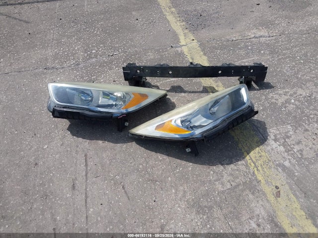 Продажа на аукционе авто 2017 Ford Escape S, vin: 1FMCU0F76HUD25001, номер лота: 46193116
