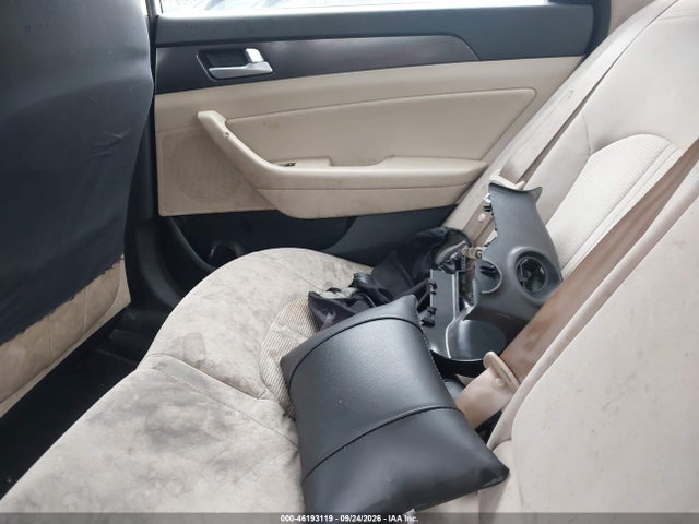 Продажа на аукционе авто 2015 Hyundai Sonata 2.4l Sport, vin: 5NPE34AF1FH056757, номер лота: 46193119
