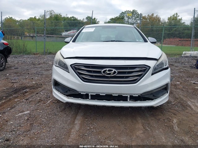 Продажа на аукционе авто 2015 Hyundai Sonata 2.4l Sport, vin: 5NPE34AF1FH056757, номер лота: 46193119