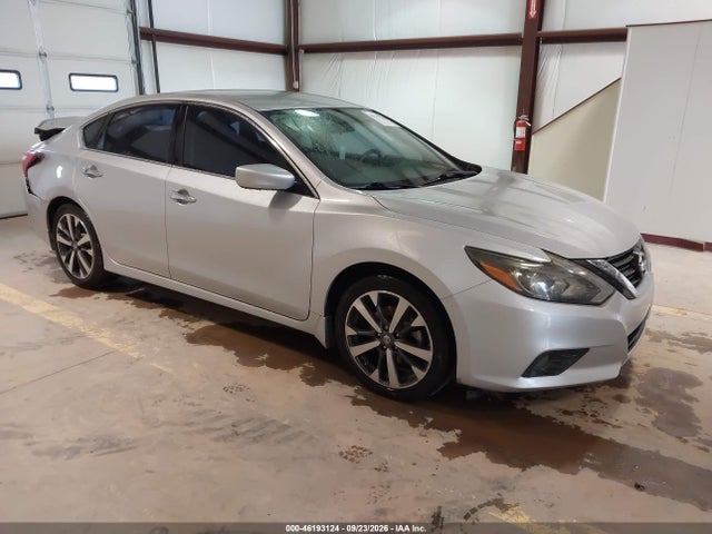 2016 Nissan Altima 2.5 Sr მანქანა იყიდება აუქციონზე, vin: 1N4AL3AP8GC130695, აუქციონის ნომერი: 46193124