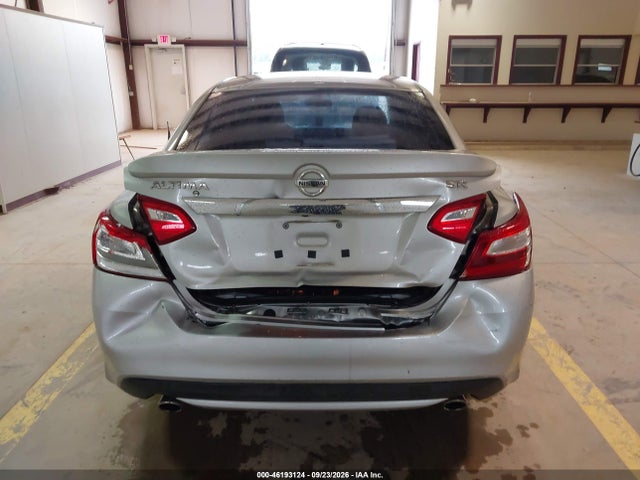 2016 Nissan Altima 2.5 Sr მანქანა იყიდება აუქციონზე, vin: 1N4AL3AP8GC130695, აუქციონის ნომერი: 46193124