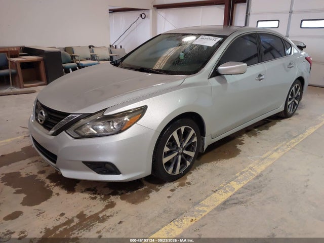 2016 Nissan Altima 2.5 Sr მანქანა იყიდება აუქციონზე, vin: 1N4AL3AP8GC130695, აუქციონის ნომერი: 46193124