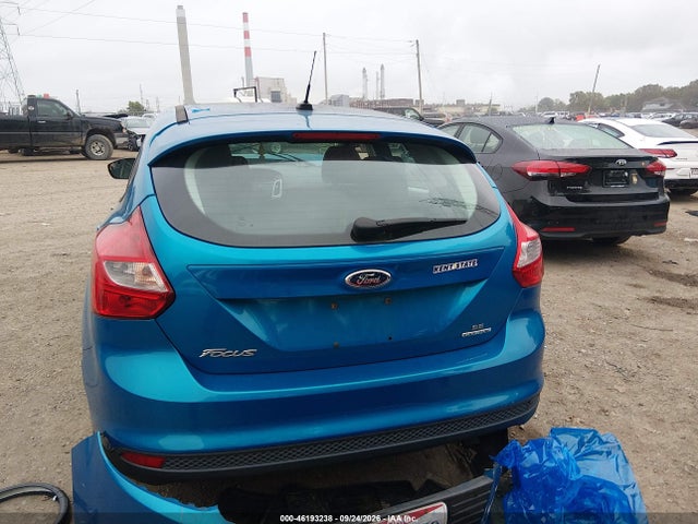 2014 Ford Focus Se მანქანა იყიდება აუქციონზე, vin: 1FADP3K2XEL245445, აუქციონის ნომერი: 46193238