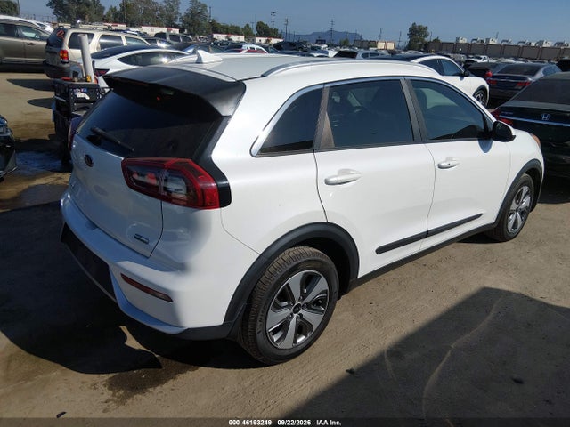 KIA NIRO LX 2019 KNDCB3LC5K5217824 Image 4